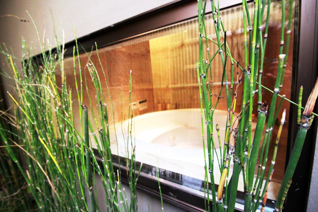 Villa Hosta Nijo Sen Kyōto Esterno foto